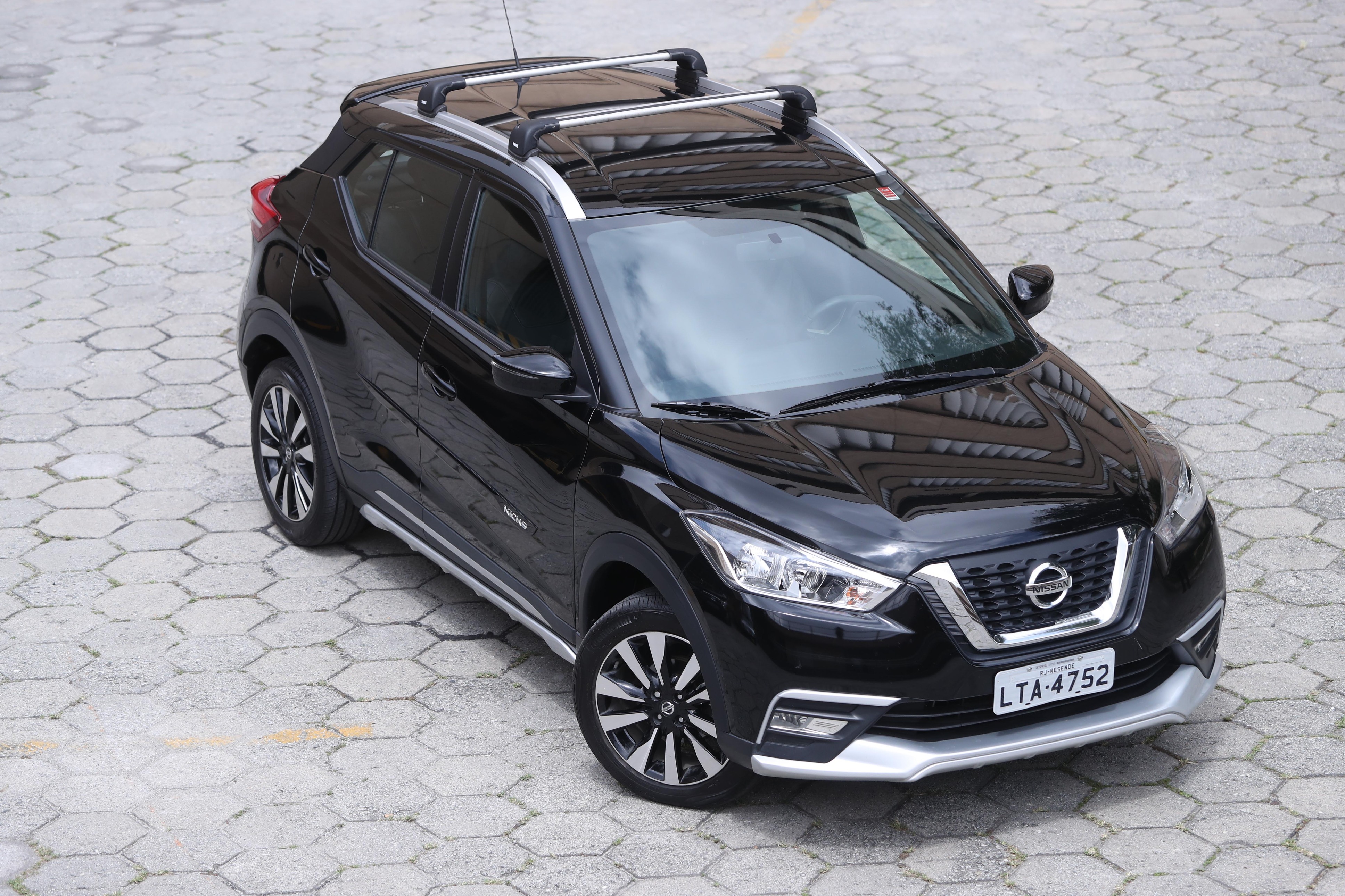 Nissan Kicks carros sem graça