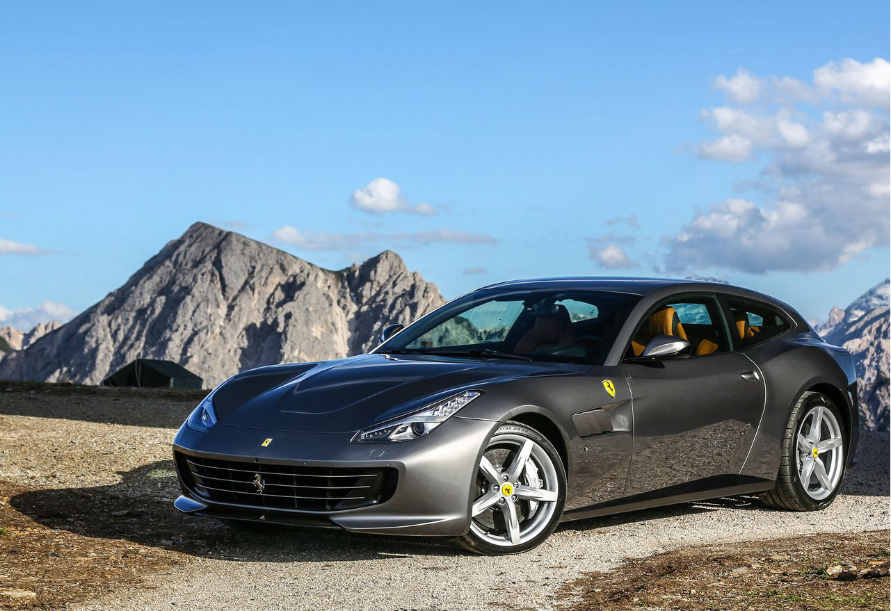 Ferrari GT4 Lusso